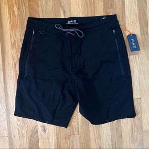 Roark Mens Layover Shorts 2.0, Size 33 Black NWT